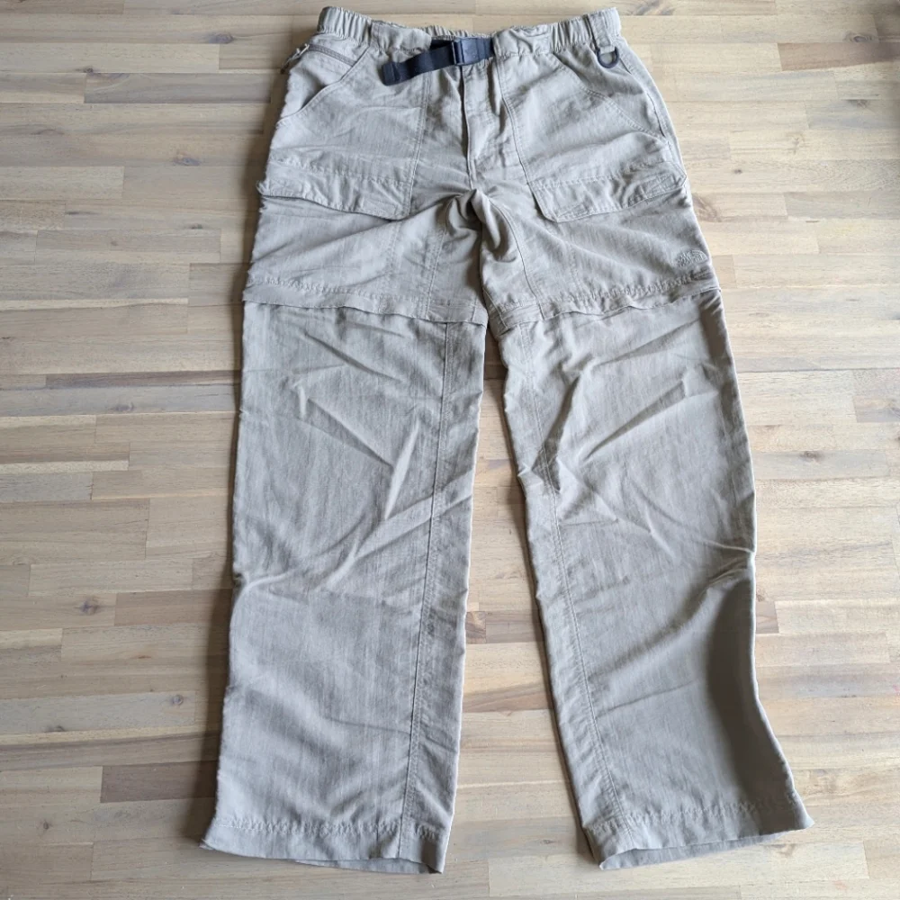 The North Face‎ Men's Convertible Pants/Shorts (Sz M)